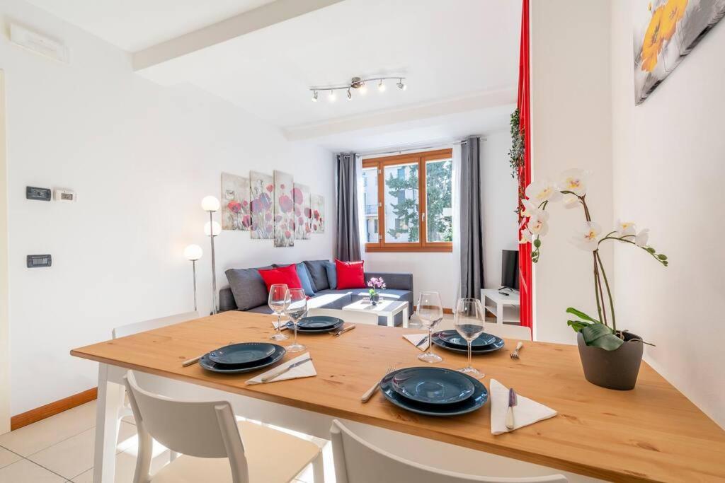 Enjoy Home - Appartamento I Papaveri Padua Buitenkant foto