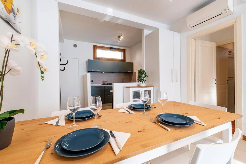 Enjoy Home - Appartamento I Papaveri Padua Buitenkant foto