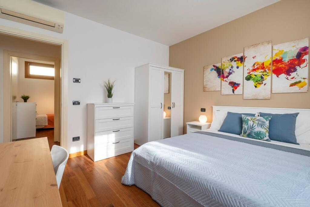Enjoy Home - Appartamento I Papaveri Padua Buitenkant foto
