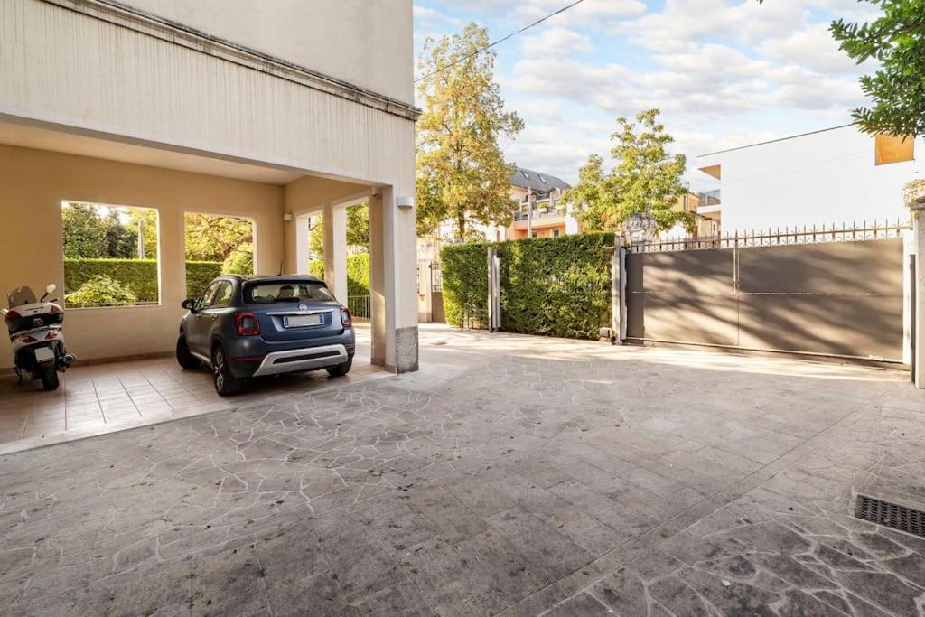 Enjoy Home - Appartamento I Papaveri Padua Buitenkant foto